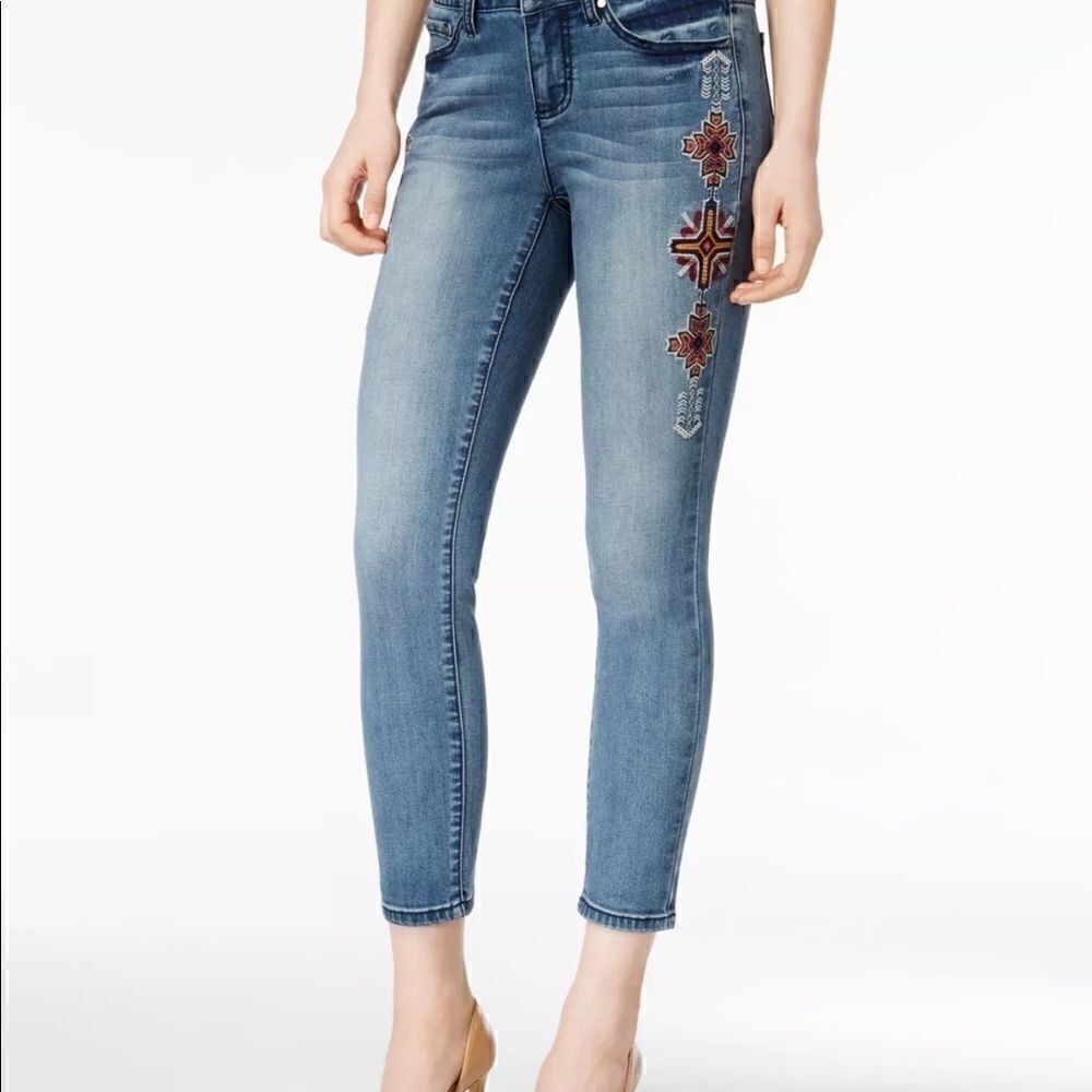 Earl Jeans Embroidered Skinny Ankle Jeans Boho